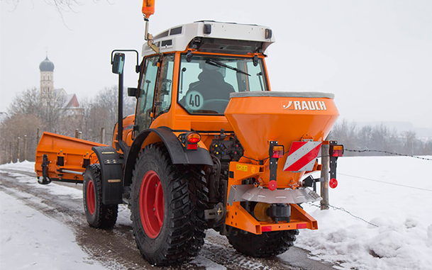 Современные модели оснащаются системами автоматического управления и контроля, что повышает точность дозирования, снижает потери удобрений и повышает урожайность.
